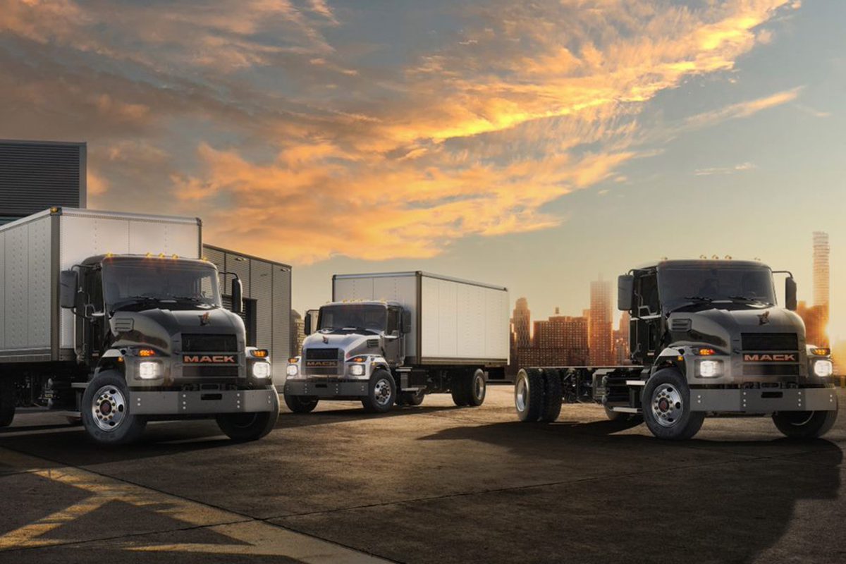 Picture of Mack Truck's 2024 Mack MD Electric and LR Electric vehicles.